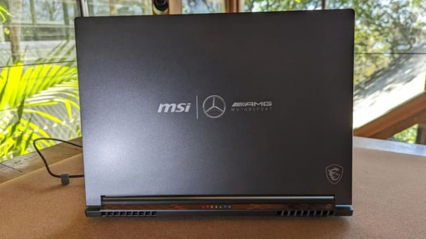 Обзор MSI Stealth 16 Mercedes-AMG Motorsport A13V