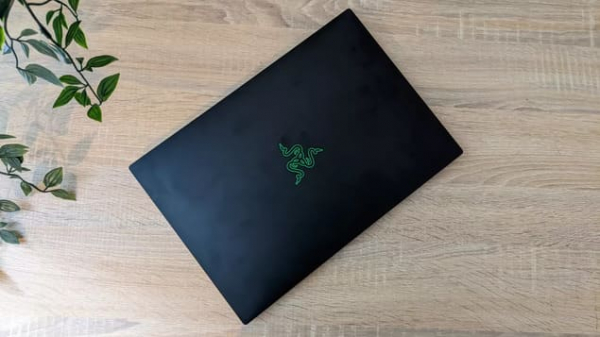 Обзор Razer Blade 14 (2022)