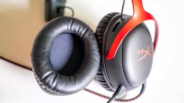 Обзор HyperX Cloud III