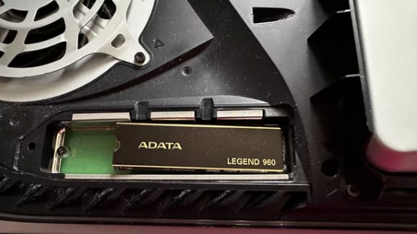 Обзор Adata Legend 960